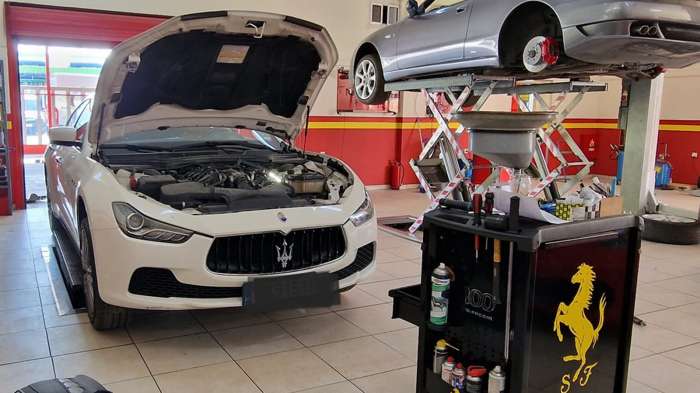 Car Store πολυετής τεχνογνωσία στην συντήρηση βελτίωση αλλά και επισκευή 